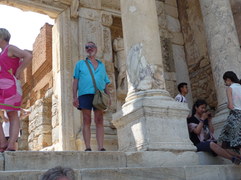 P1040719.JPG 3456x2592 index 475